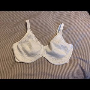 Bali Bra NWOT 36DDD